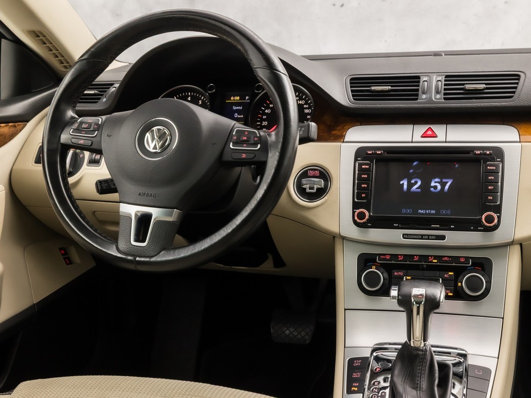 Volkswagen Passat CC
