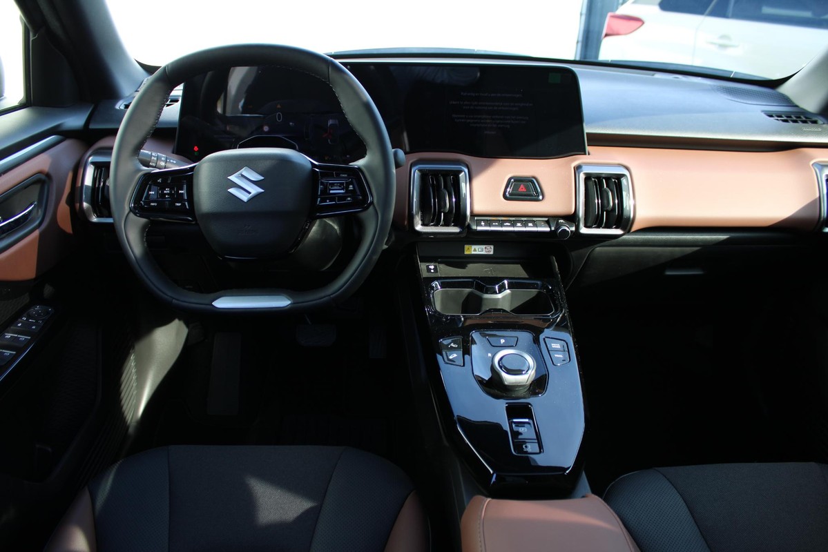 Suzuki e Vitara