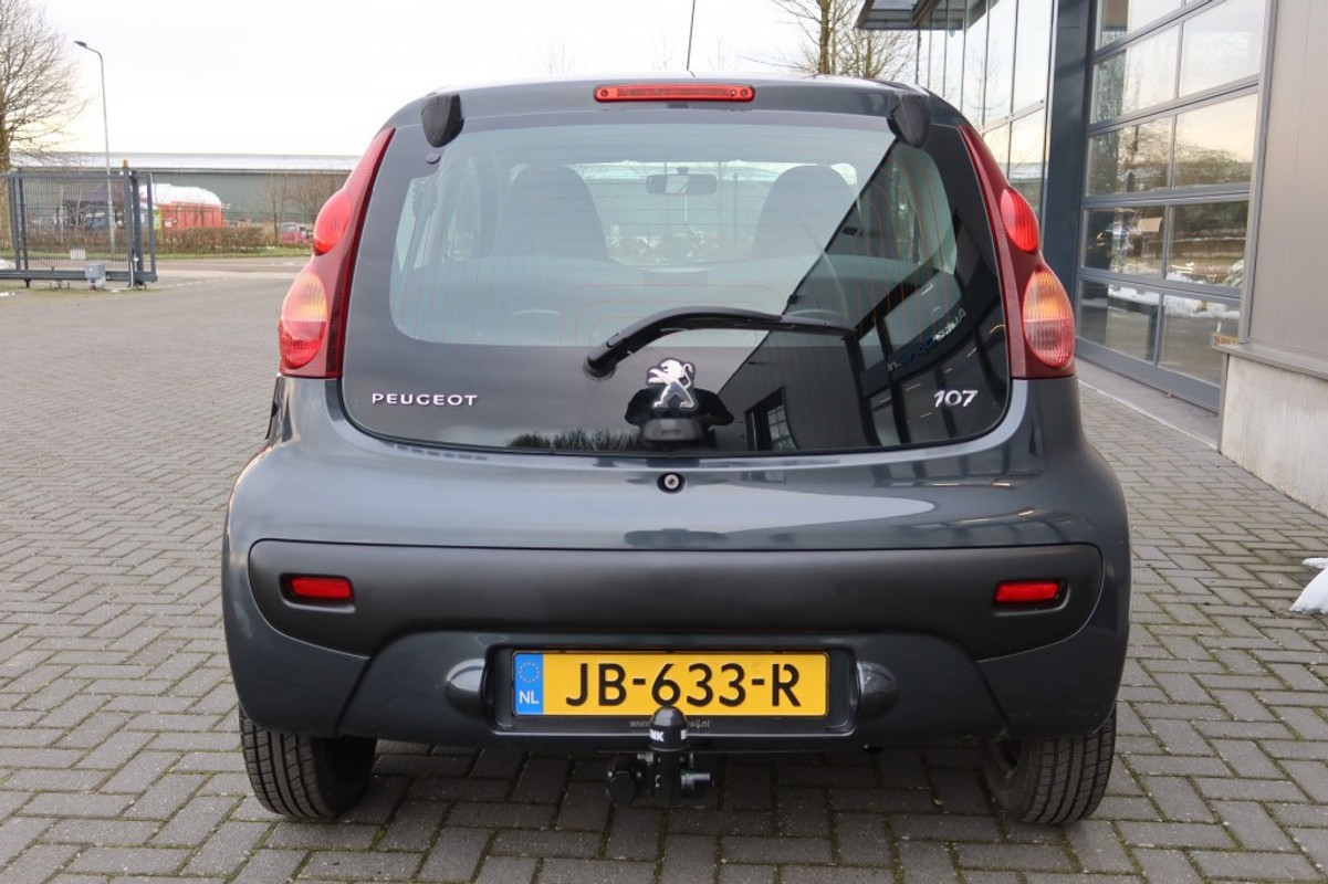 Peugeot 107