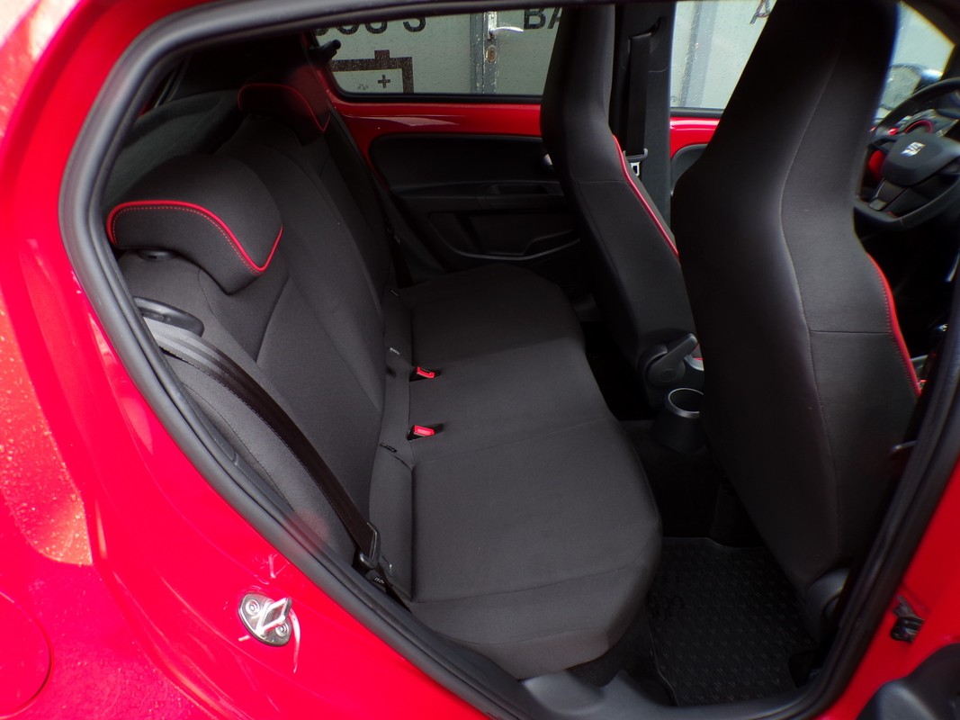 SEAT Mii
