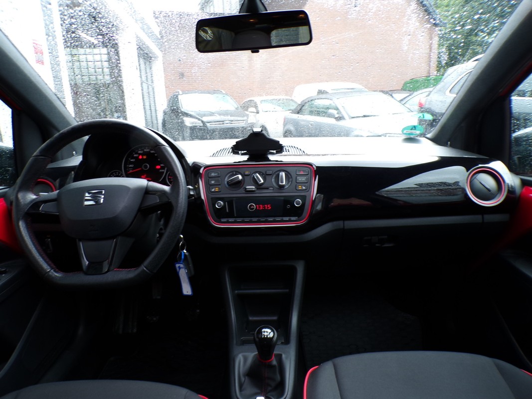 SEAT Mii