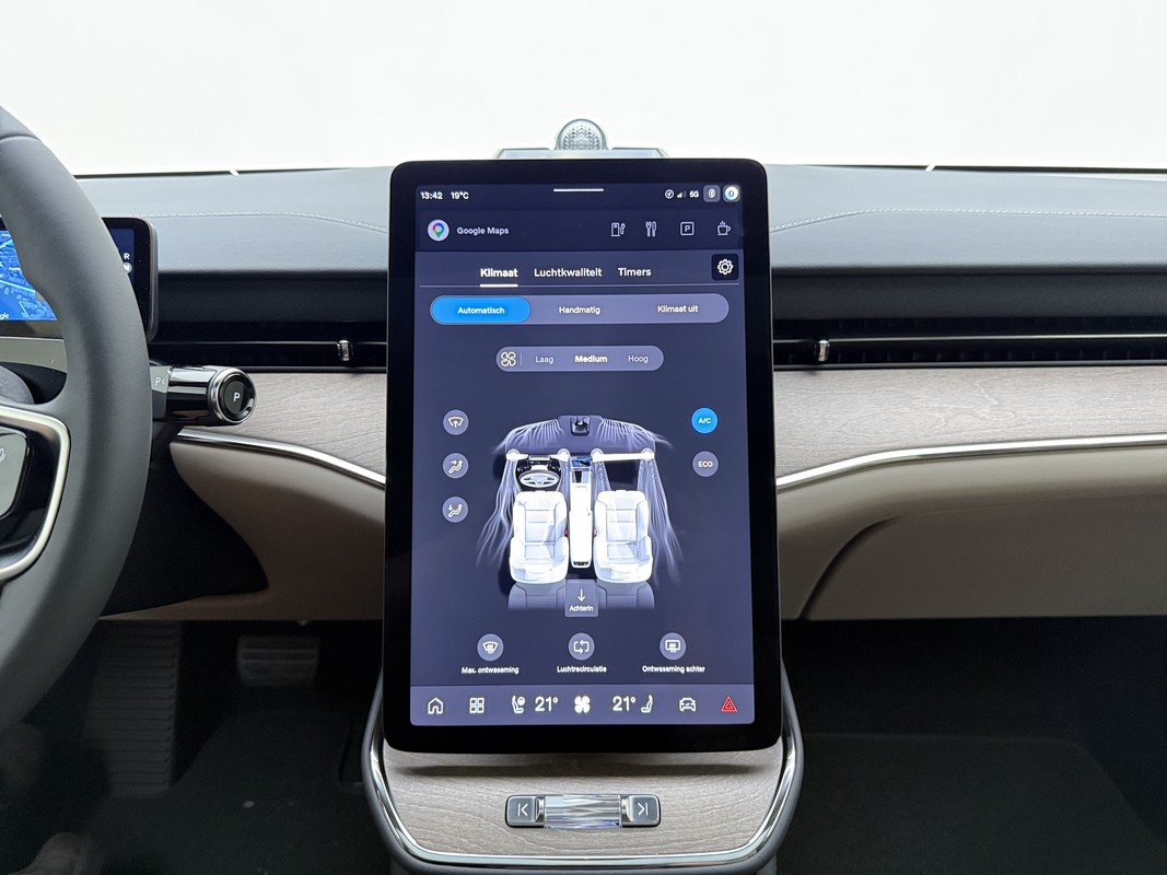 Volvo ES90
