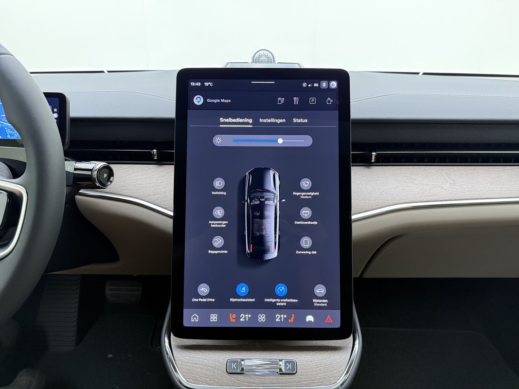 Volvo ES90