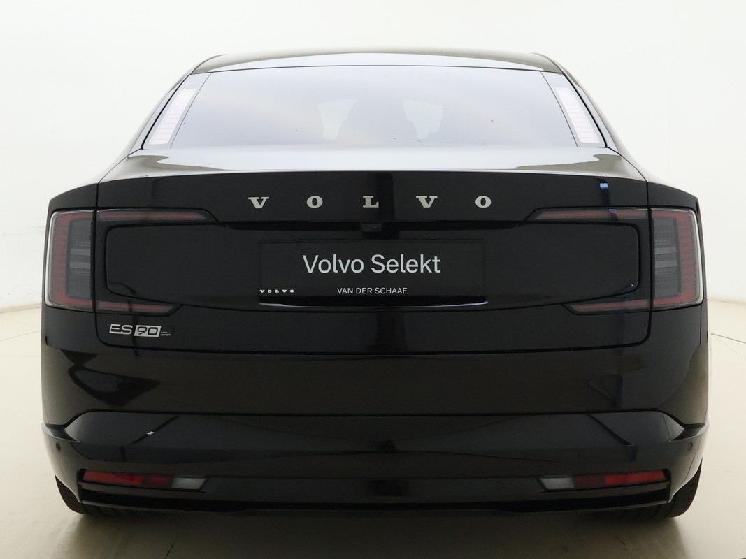 Volvo ES90