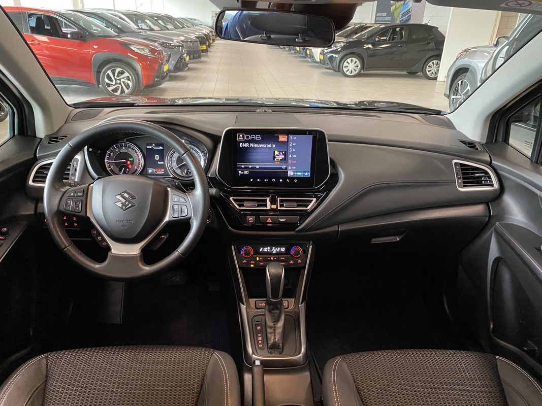 Suzuki S-Cross