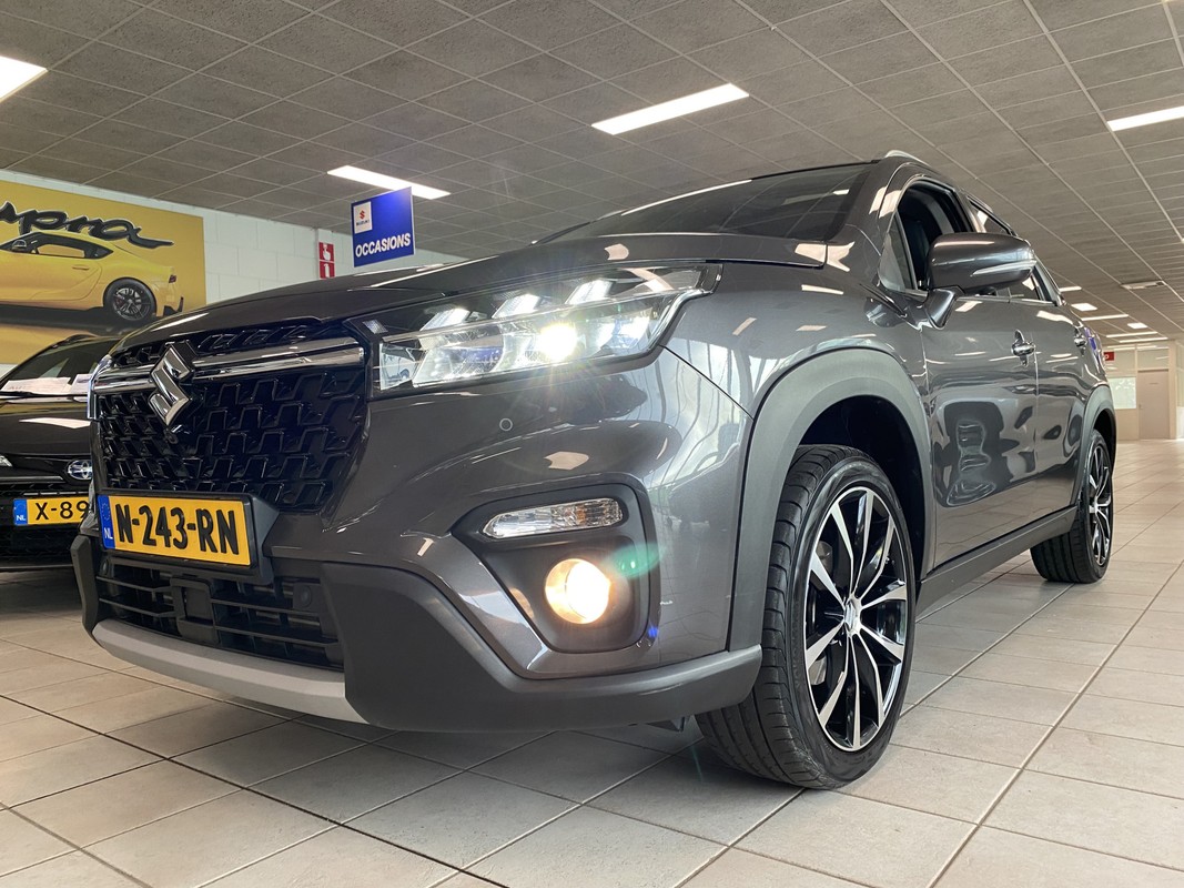 Suzuki S-Cross