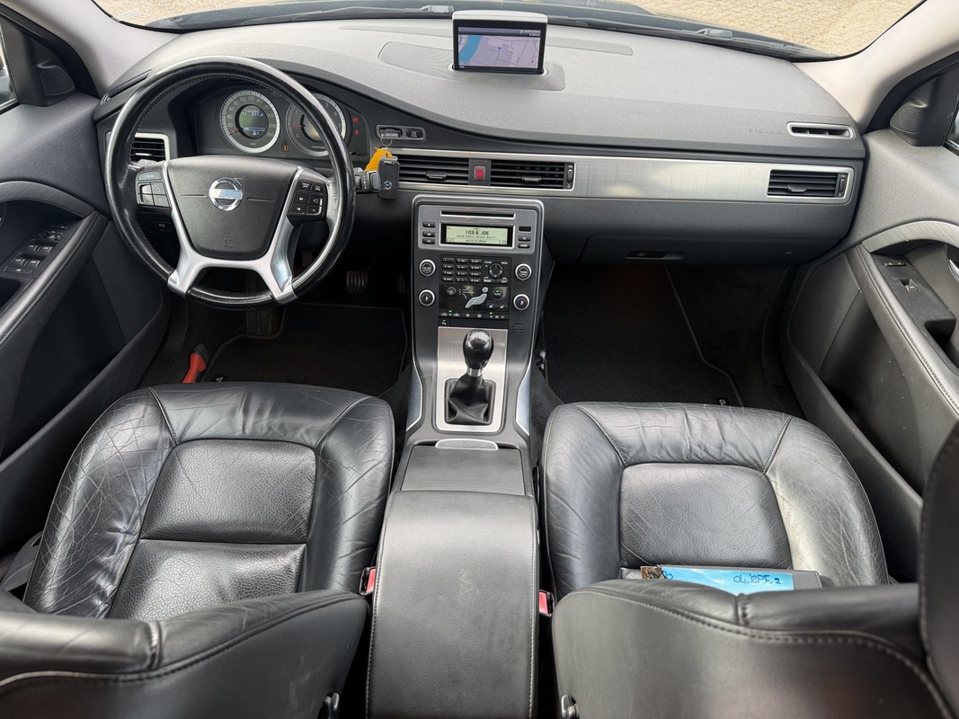 Volvo S80