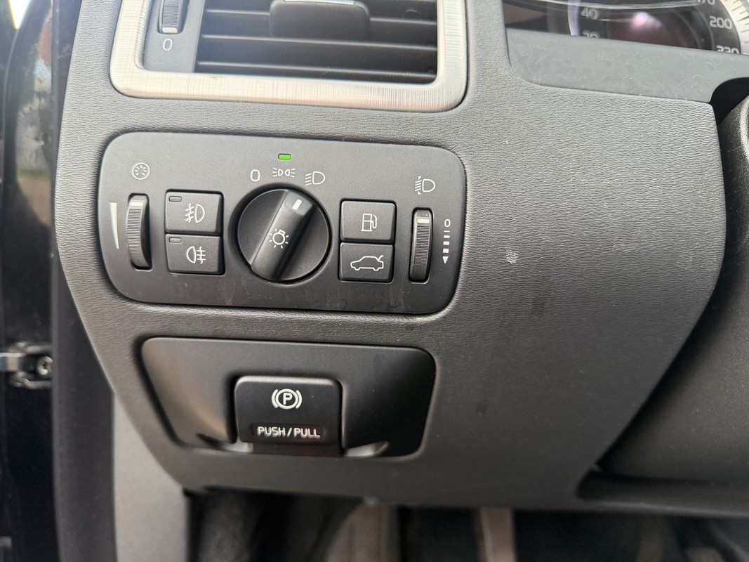 Volvo S80