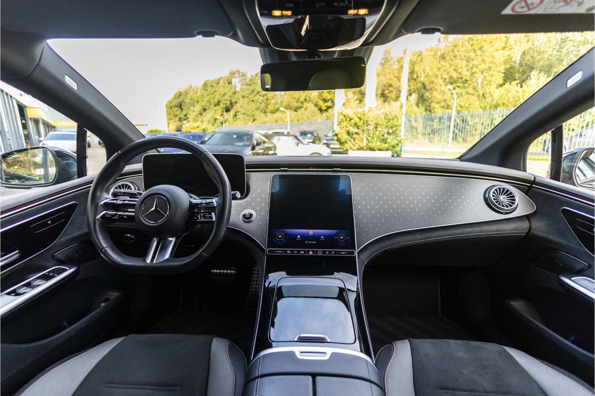 Mercedes-Benz EQE