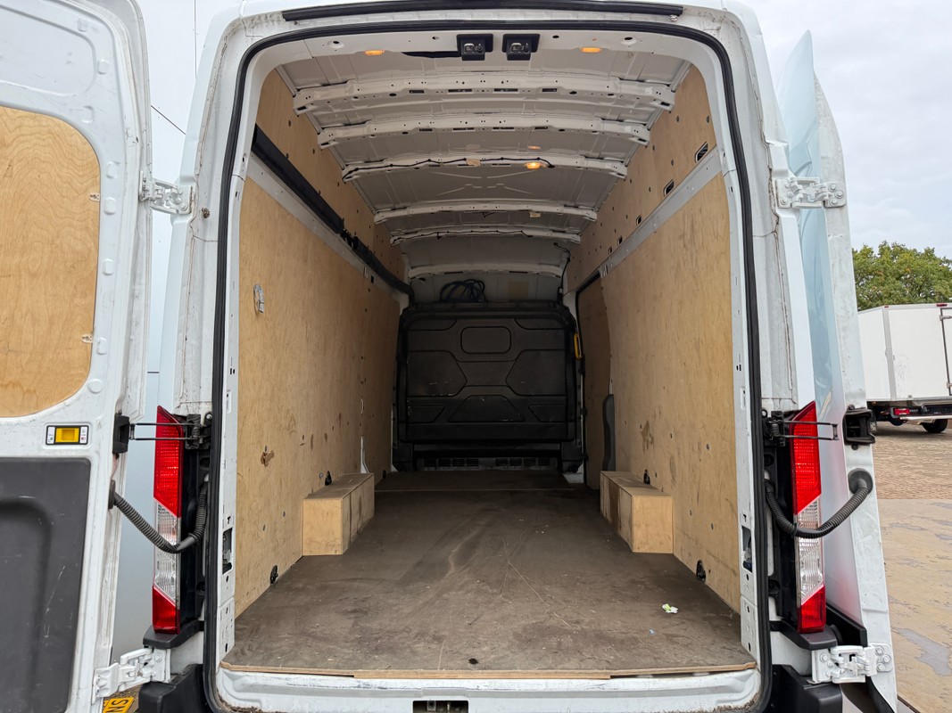 Ford E-Transit