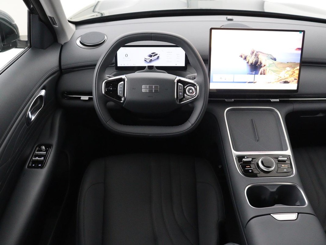 Geely Starray EM-i