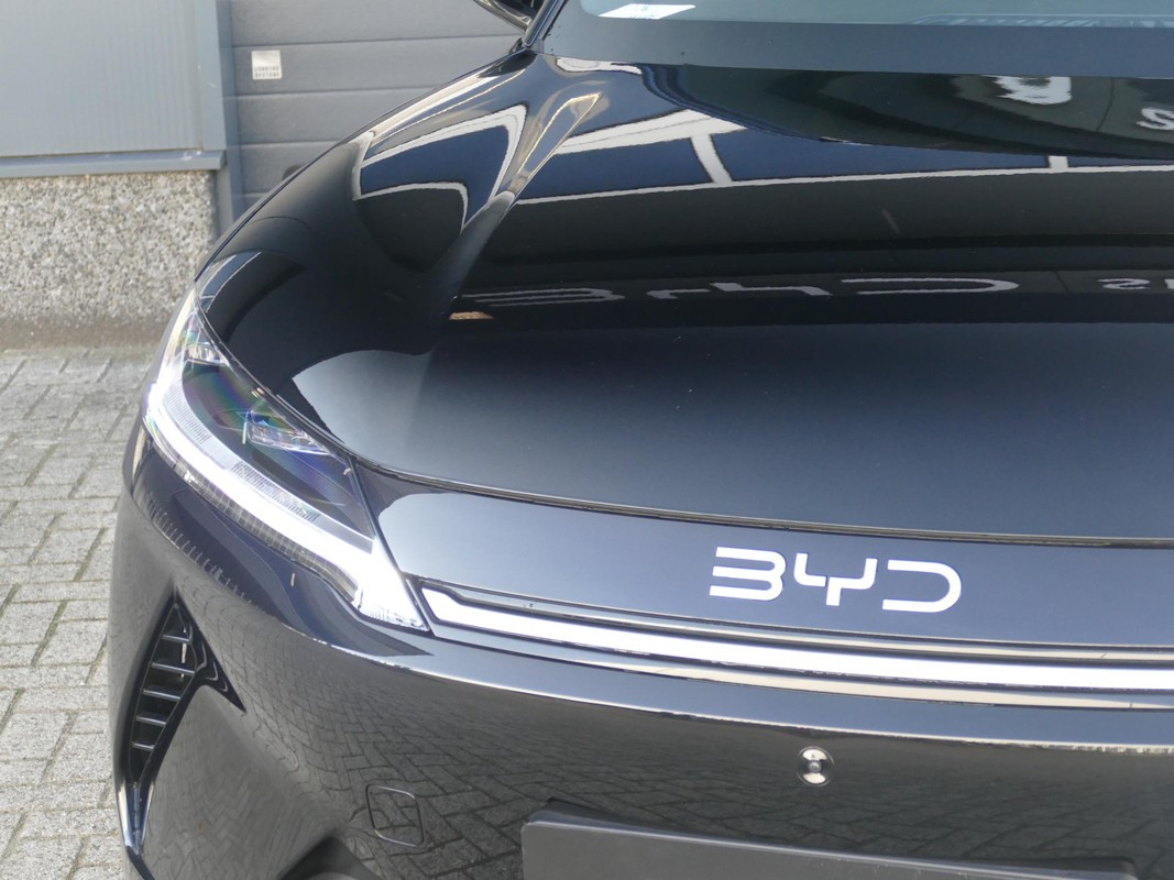 BYD ATTO 2