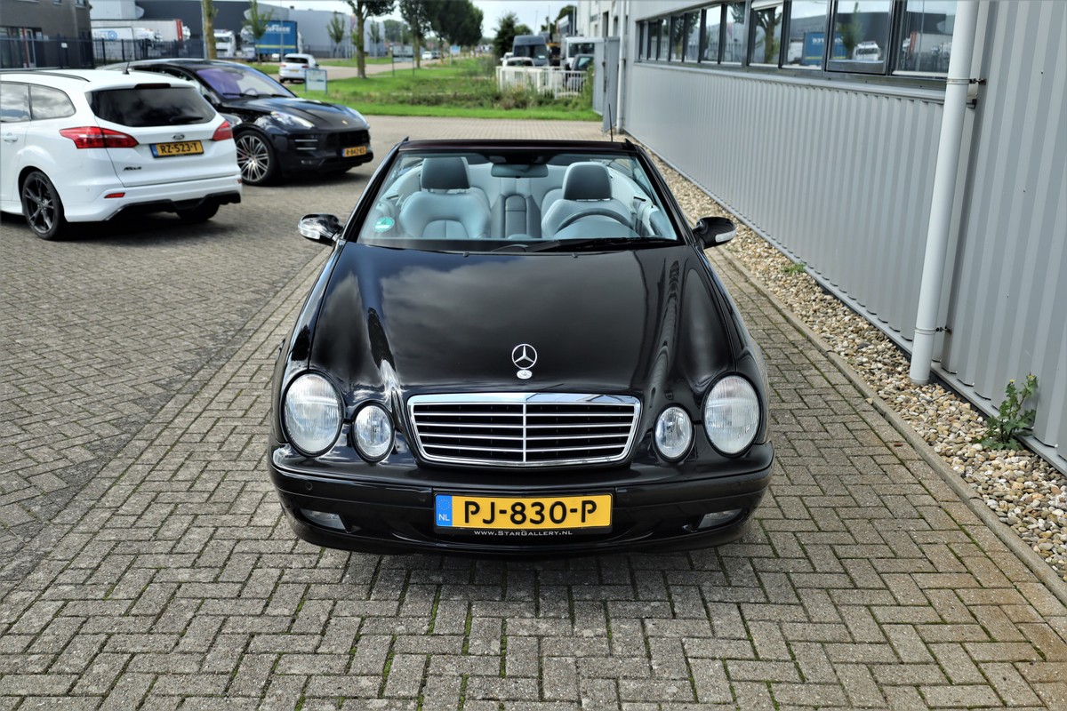 Mercedes-Benz CLK