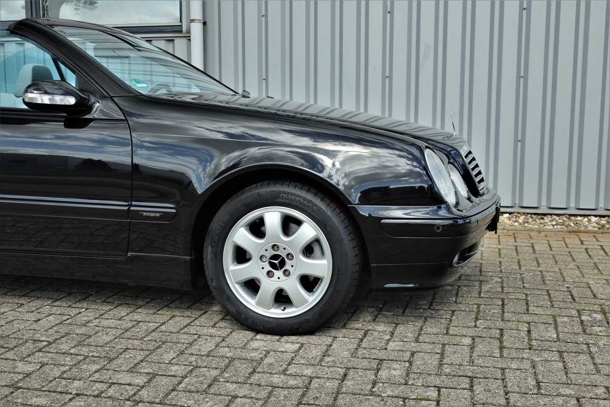 Mercedes-Benz CLK