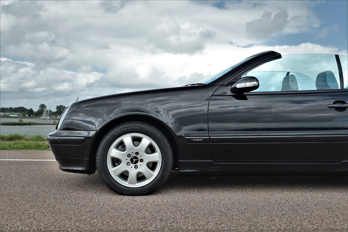 Mercedes-Benz CLK