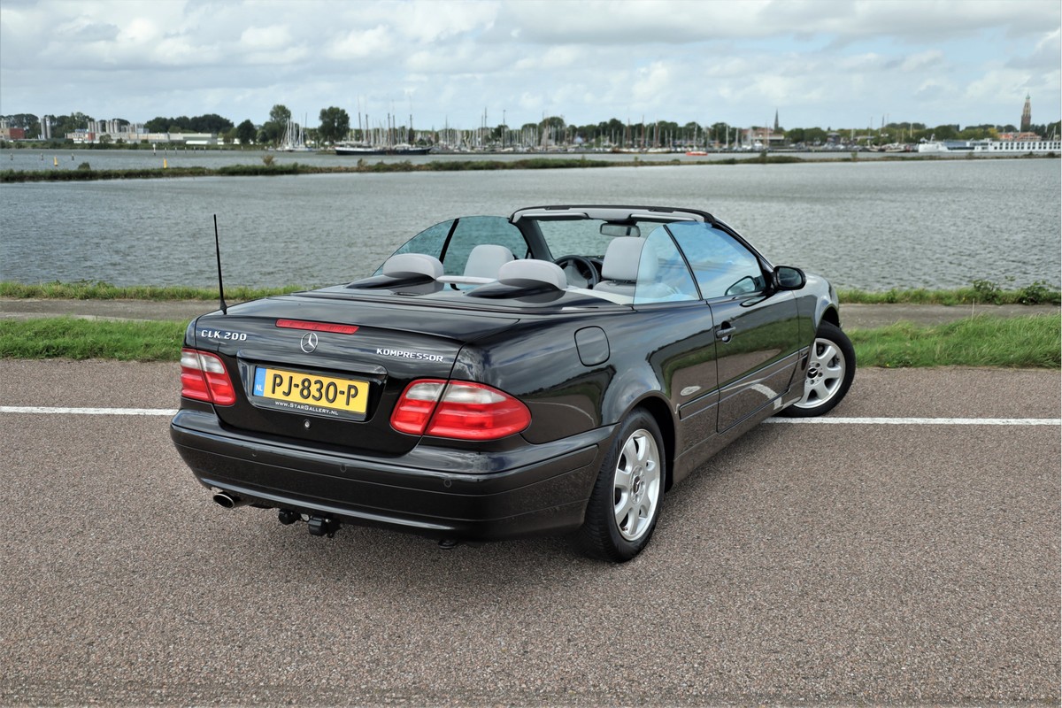 Mercedes-Benz CLK
