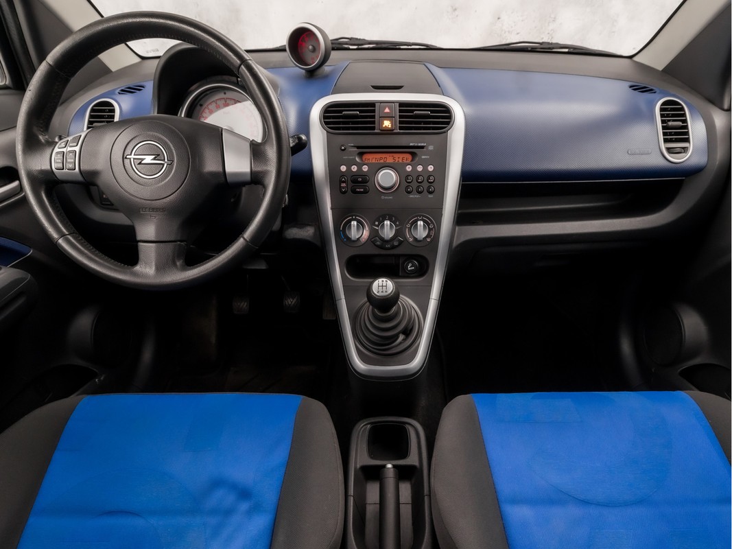 Opel Agila