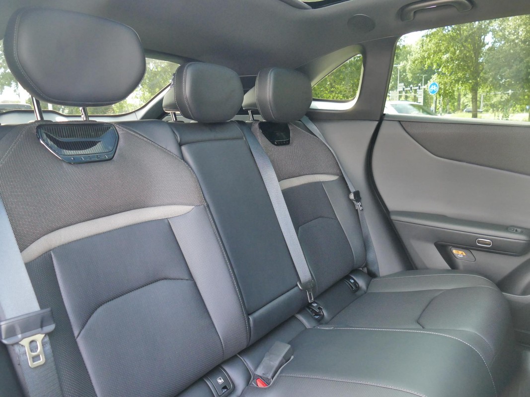 Mazda CX-6e
