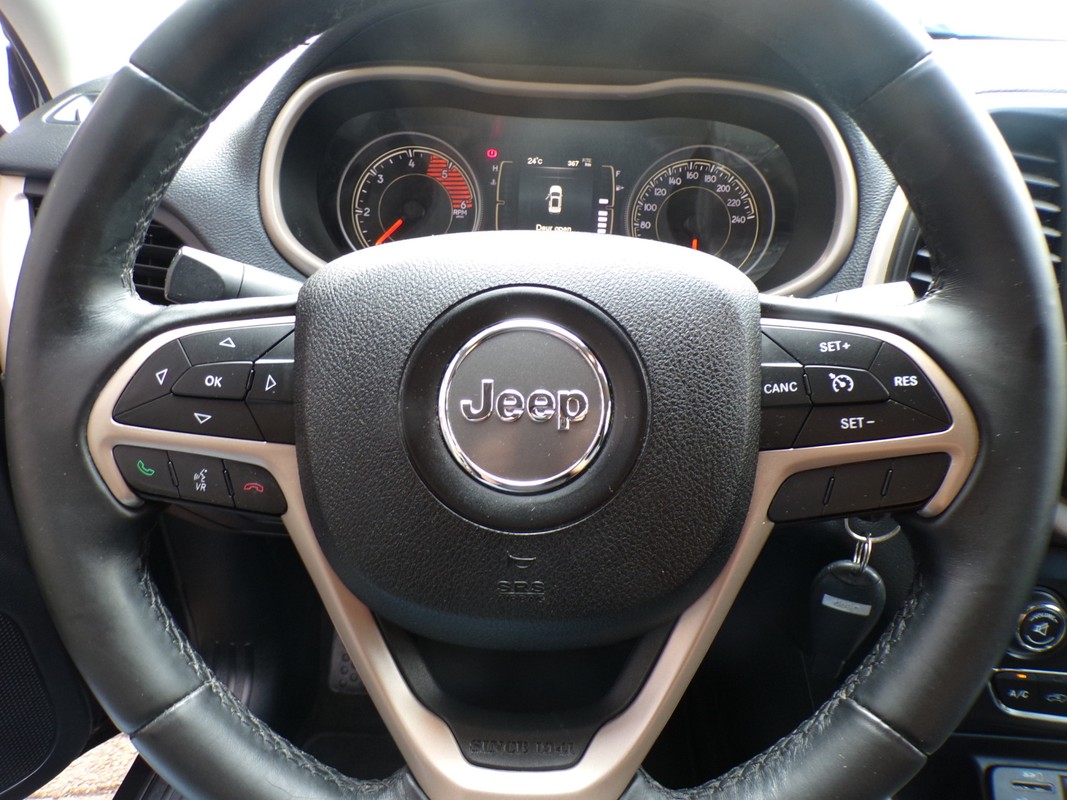 Jeep Cherokee