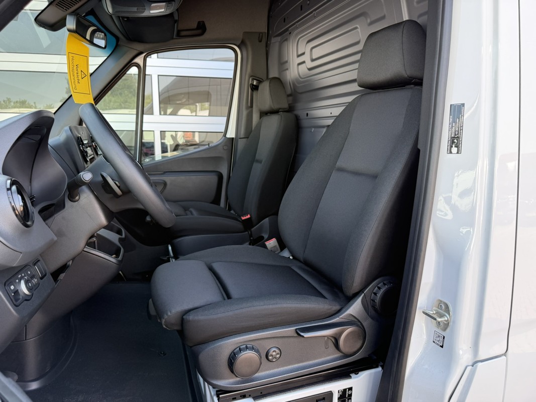 Mercedes-Benz eSprinter