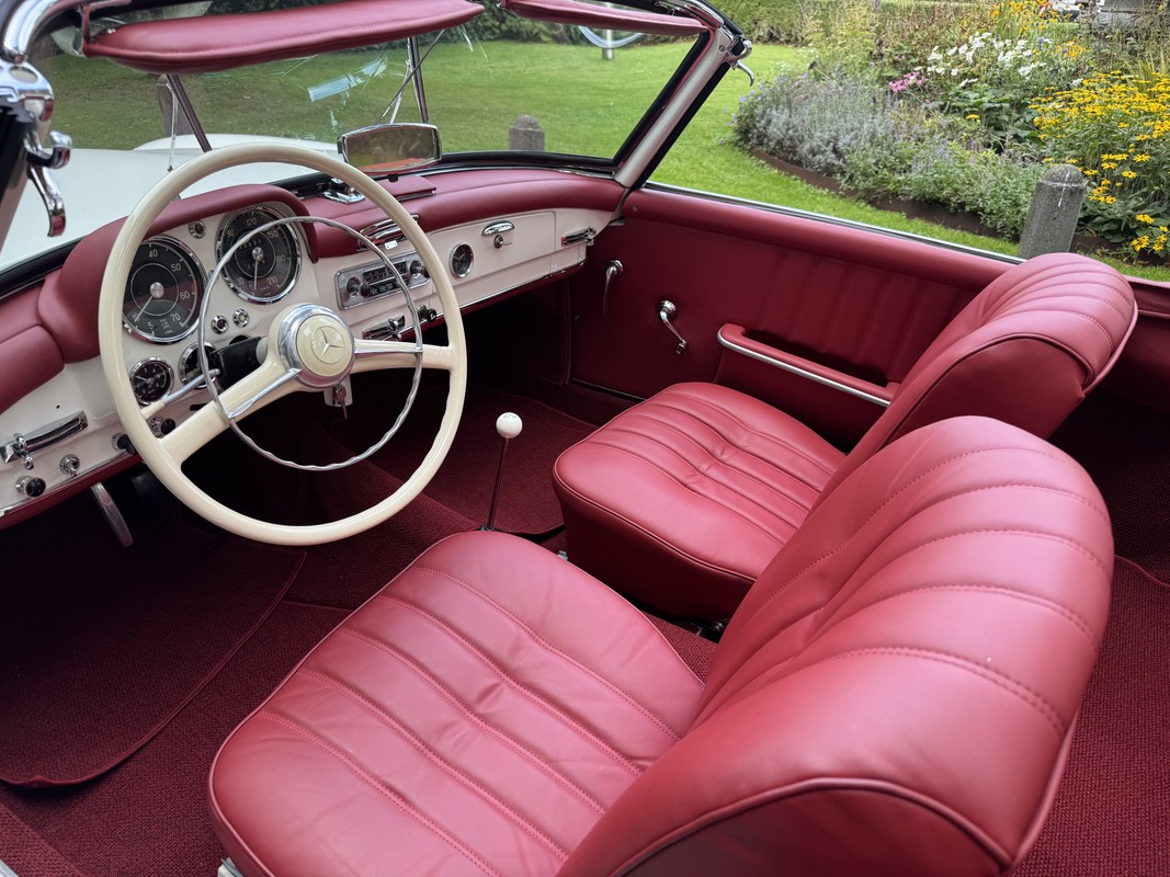 Mercedes-Benz 190