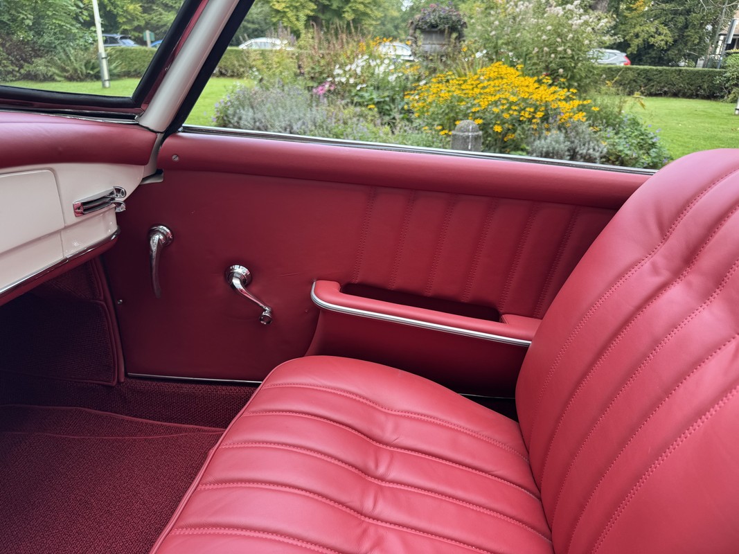 Mercedes-Benz 190