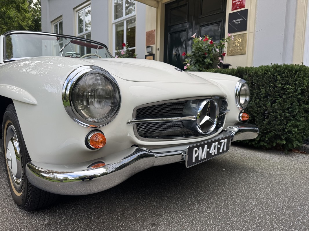 Mercedes-Benz 190