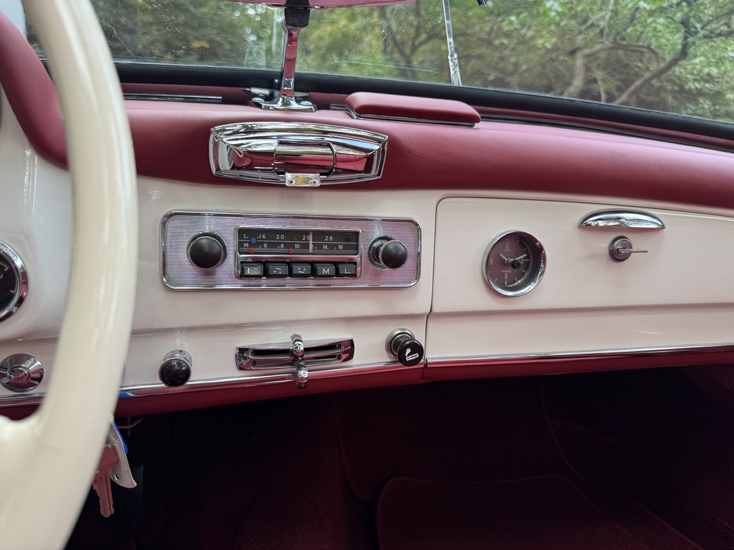 Mercedes-Benz 190