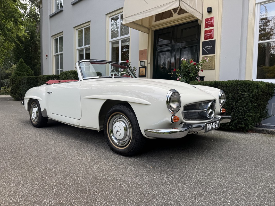 Mercedes-Benz 190