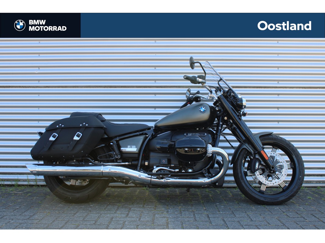 BMW R 18
