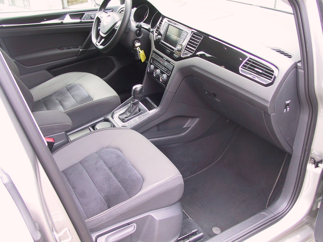 Volkswagen Golf Sportsvan