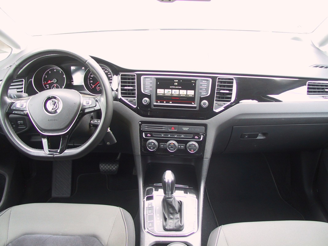 Volkswagen Golf Sportsvan