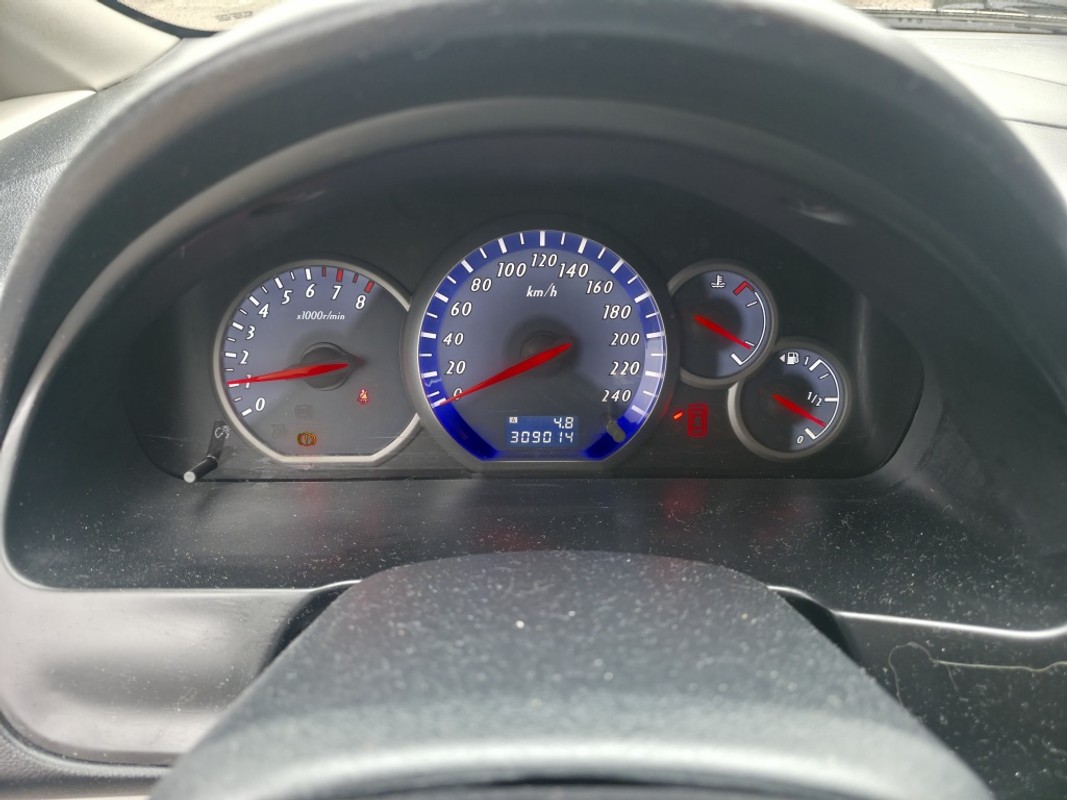 Mitsubishi Grandis