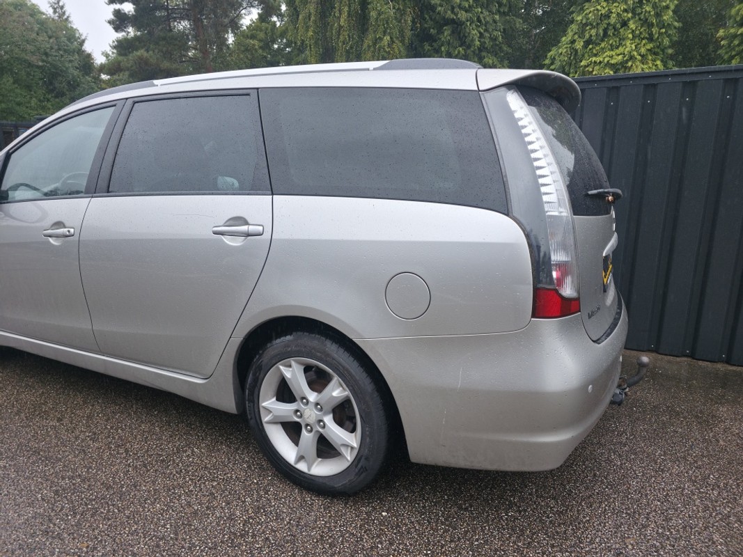 Mitsubishi Grandis