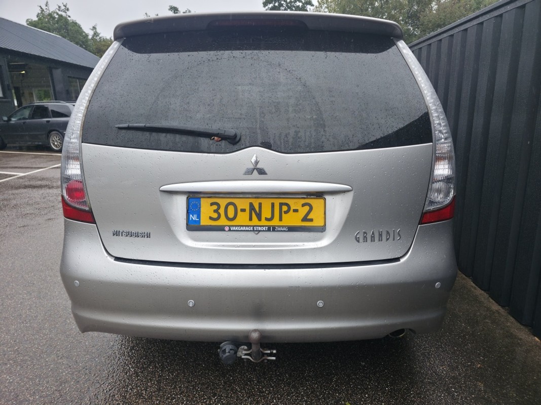 Mitsubishi Grandis