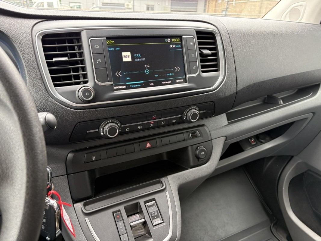 Peugeot e-Expert
