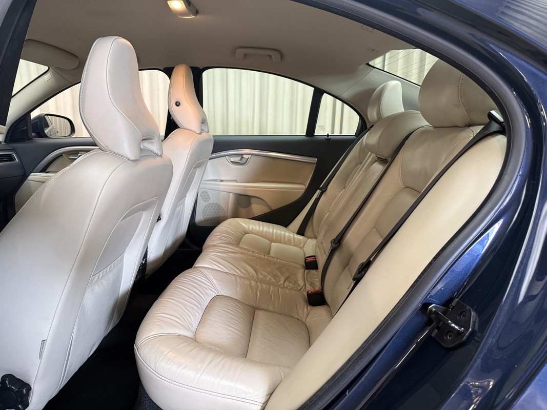 Volvo S80
