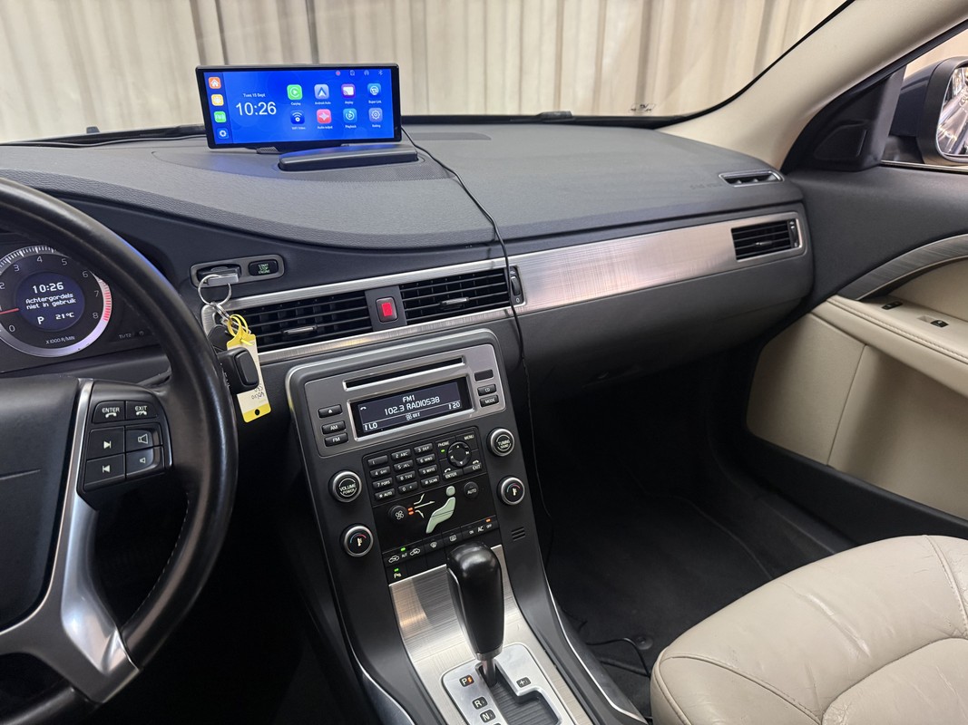 Volvo S80