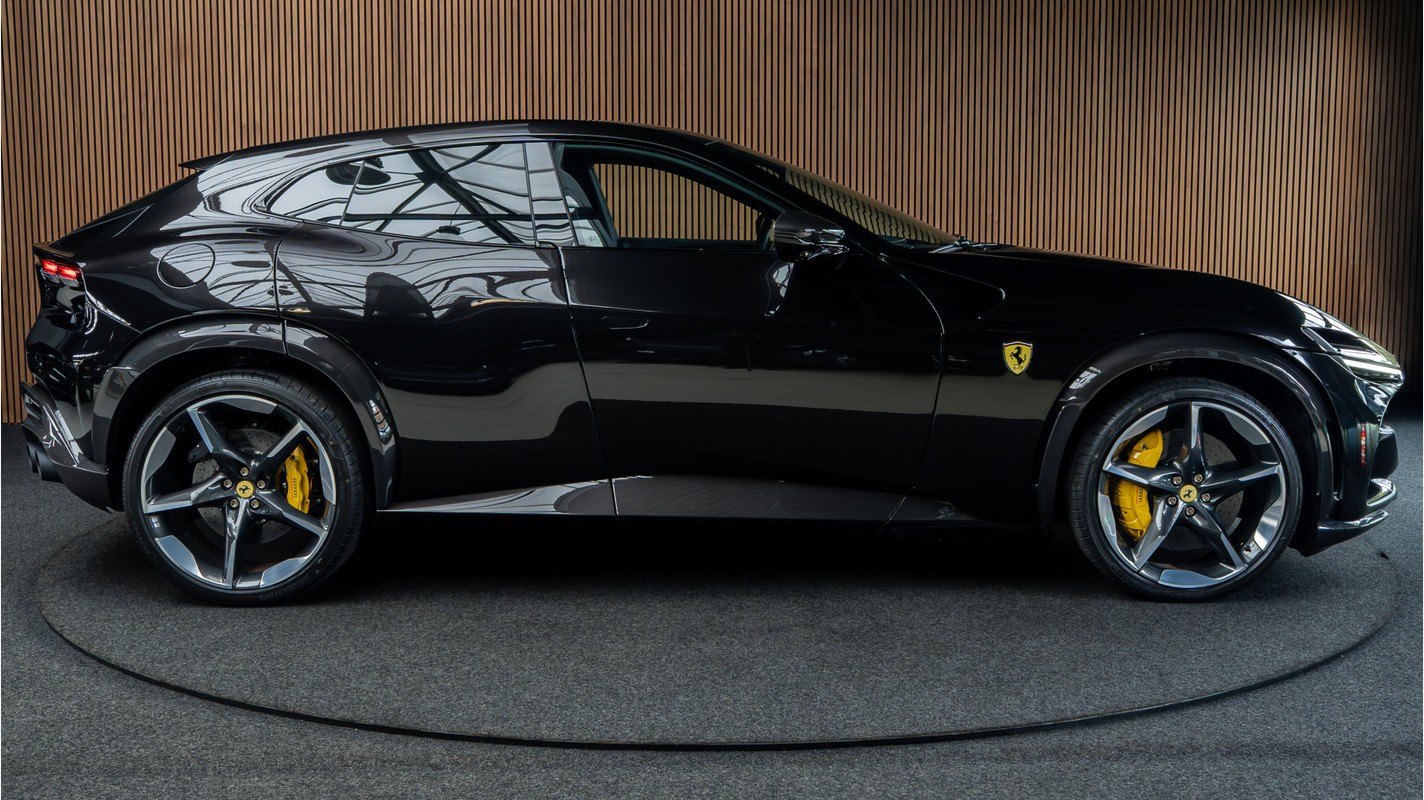 Ferrari Purosangue