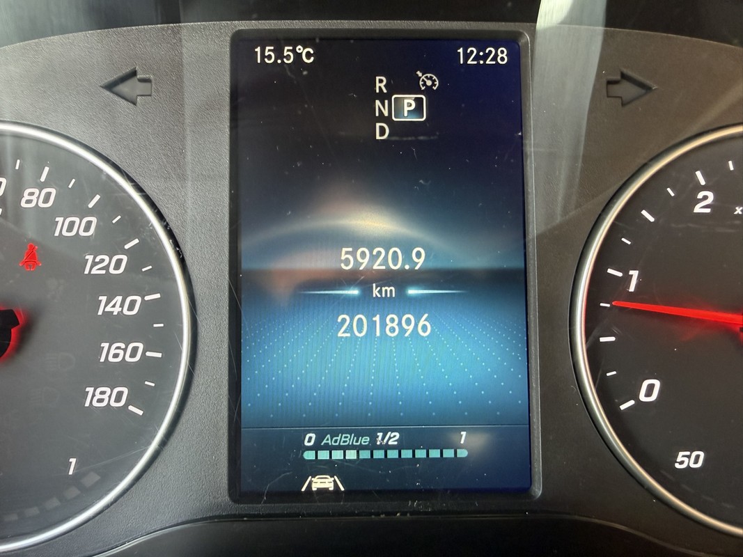 Mercedes-Benz Sprinter