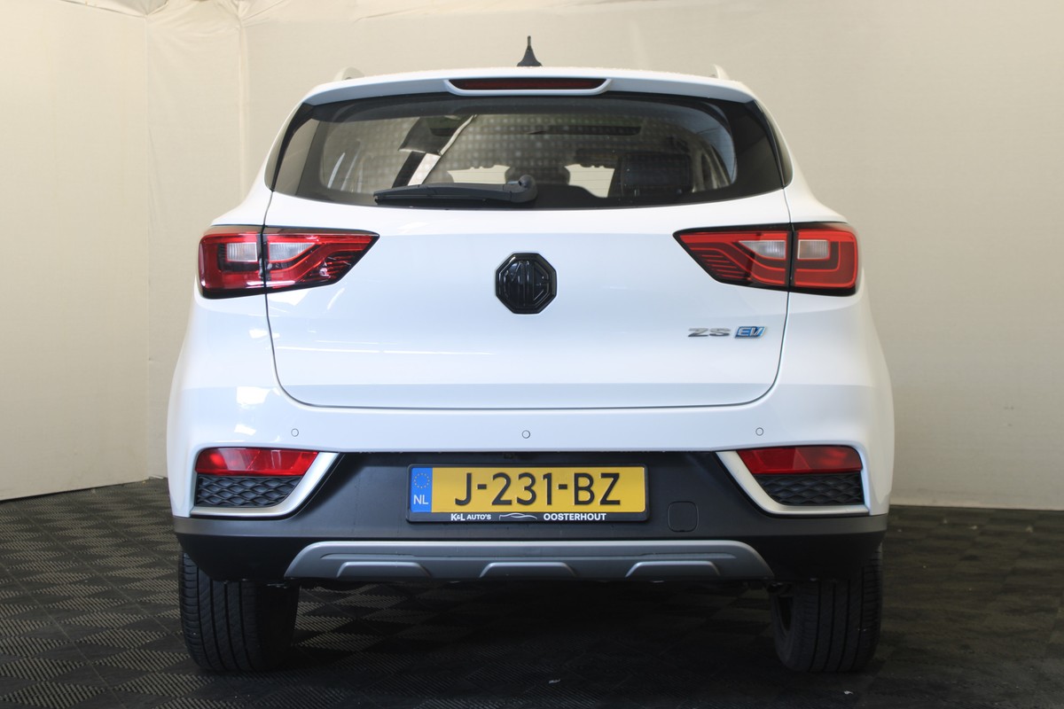MG ZS EV