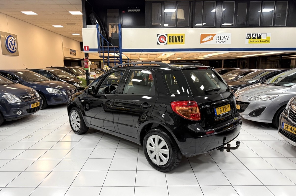 Suzuki SX4
