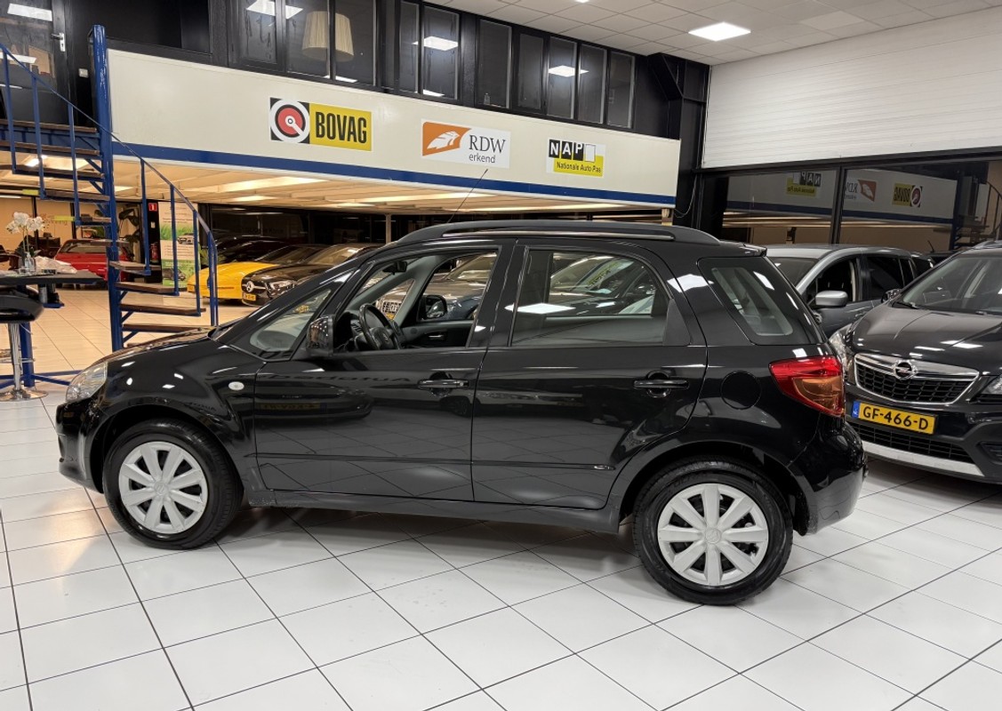 Suzuki SX4