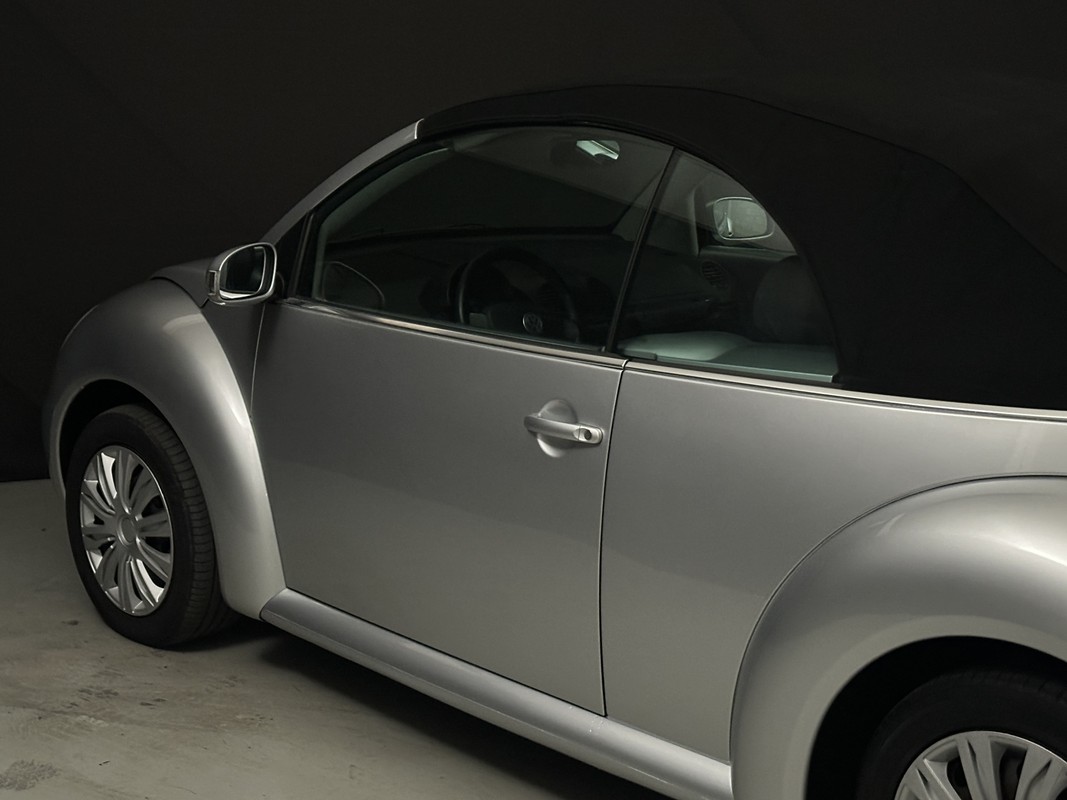 Volkswagen New Beetle