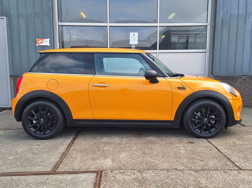 MINI One