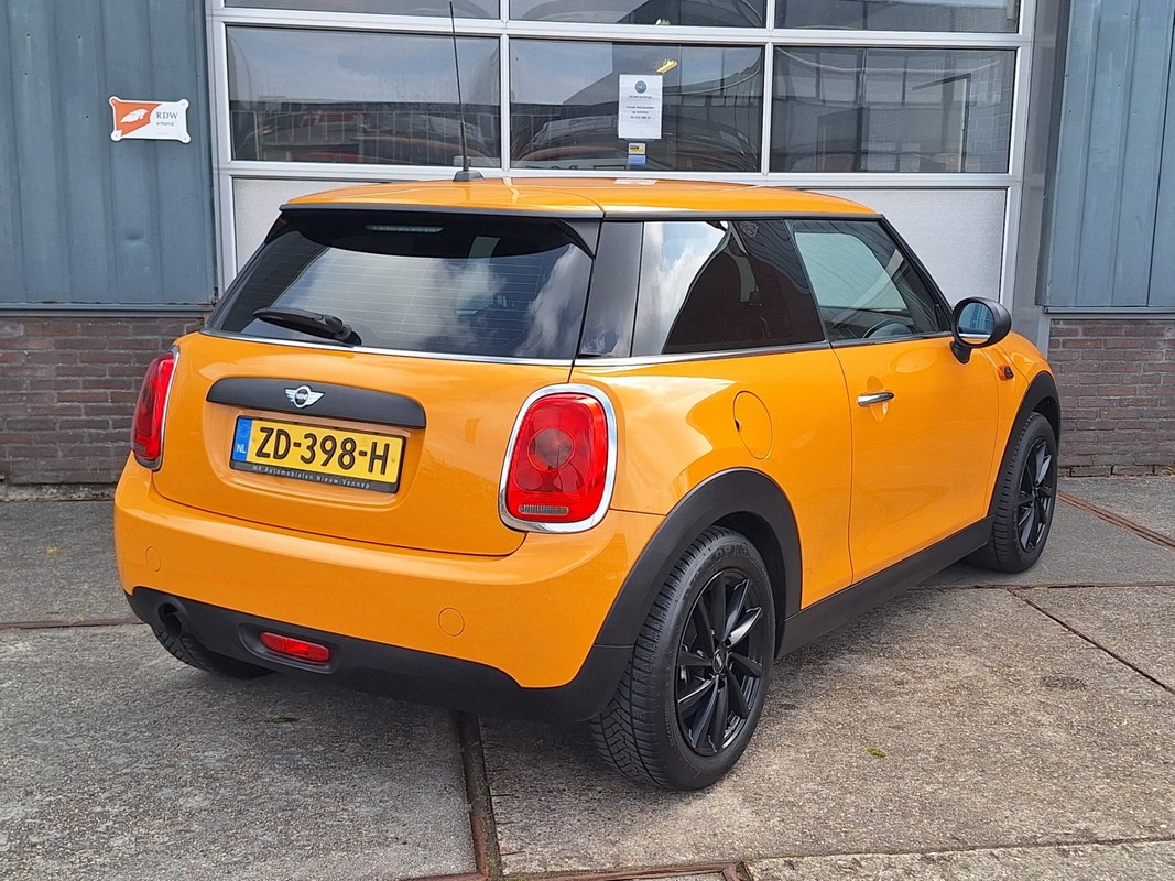 MINI One