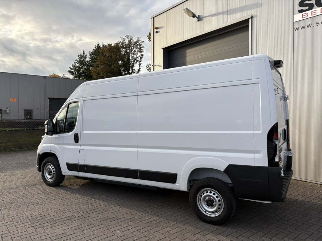 Opel Movano-e