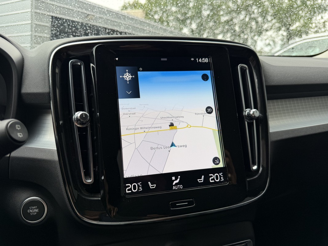 Volvo XC40