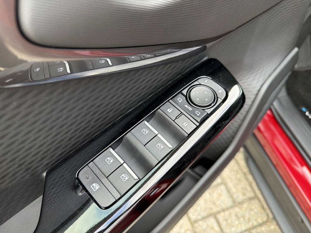 Suzuki e Vitara