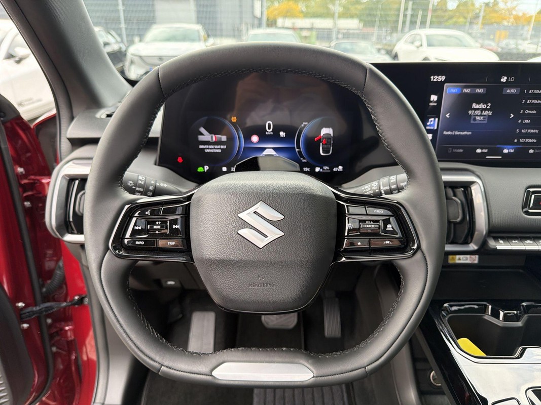 Suzuki e Vitara